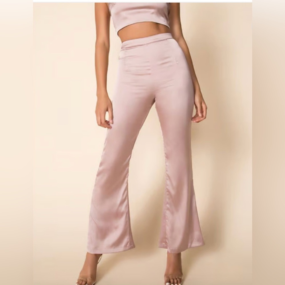 SUPERDOWN Evelina Satin Flare Pant & Crop Top Mauve